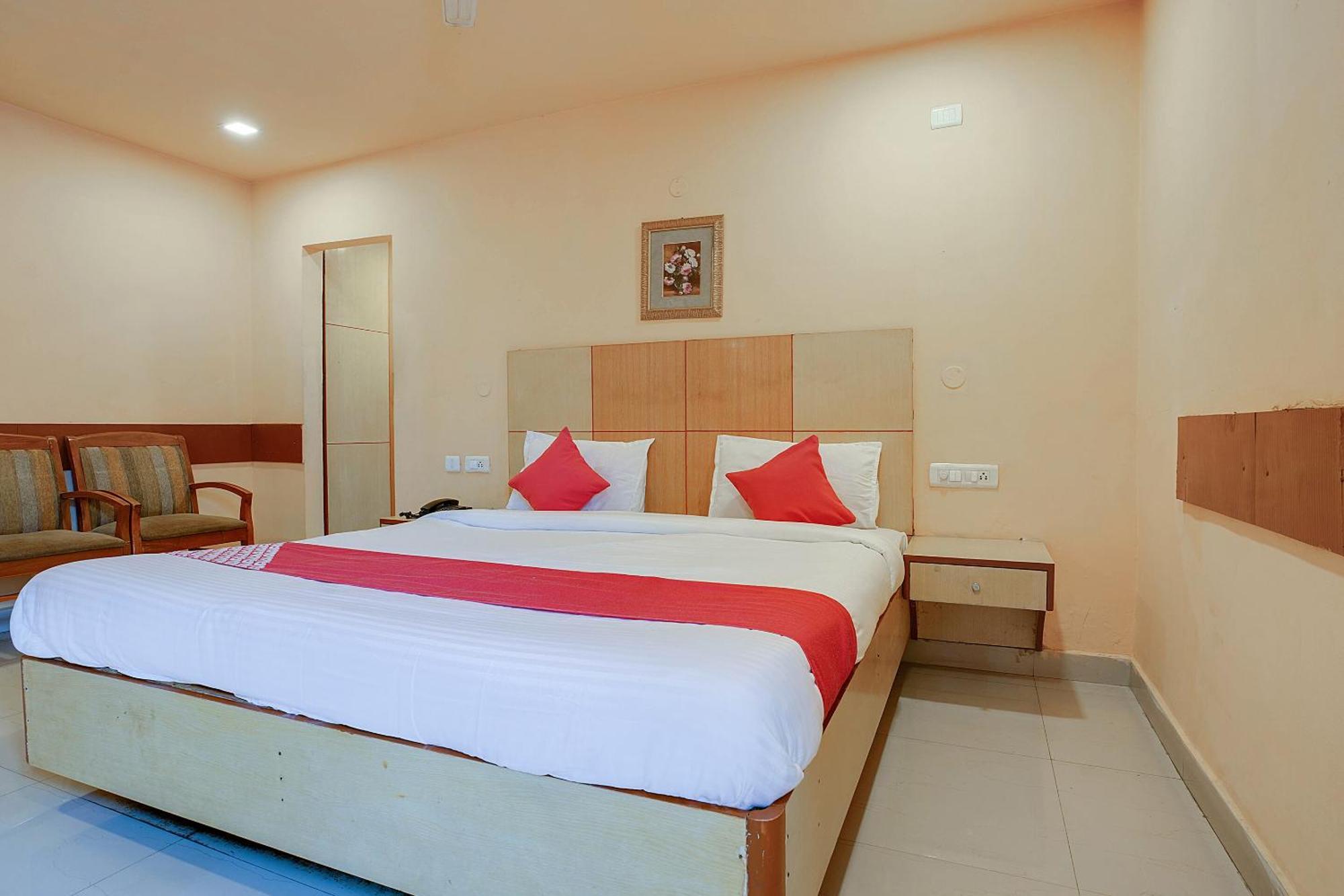 Hotel O Shanta Residency Lodge Sururnagar Esterno foto